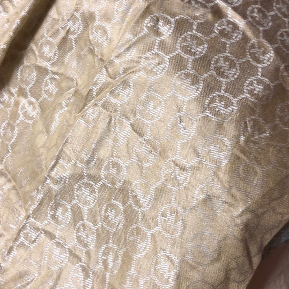 Michael kors scarf